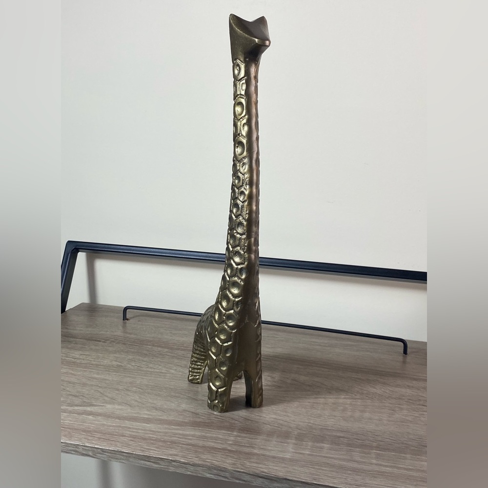 Bronze Metal Giraffe Accent Piece